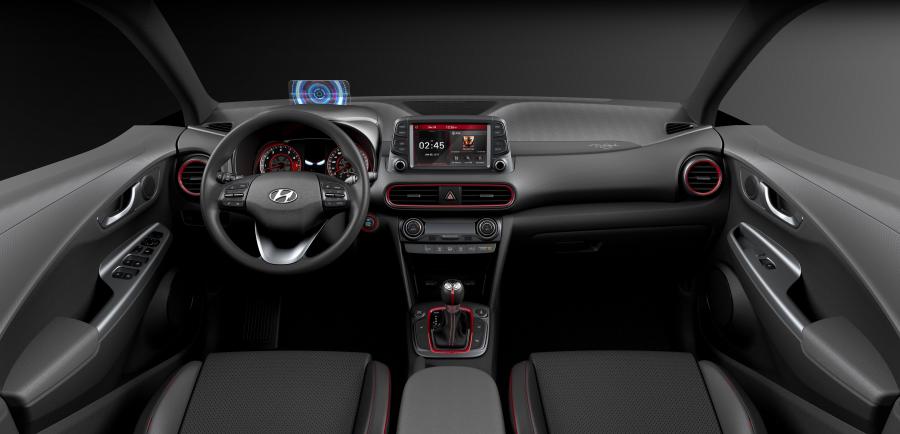 Торпедо Hyundai Kona Iron Man Edition (OS) 2019 года  (фото 4 из 6)
